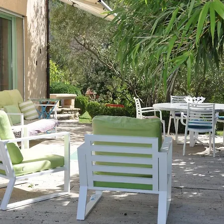 Holiday home Le Jas Du Colombier Moustiers-Sainte-Marie