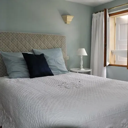 Holiday home Le Jas Du Colombier *