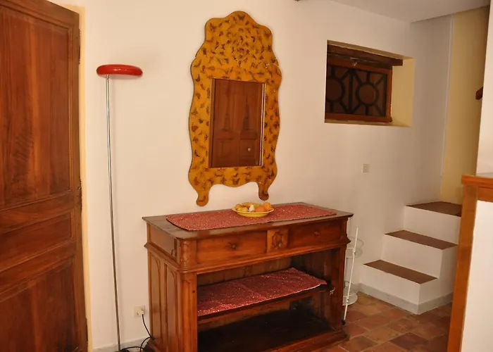 Le Jas Du Colombier 4*