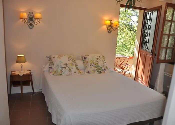 Le Jas Du Colombier Maison d'hôtes