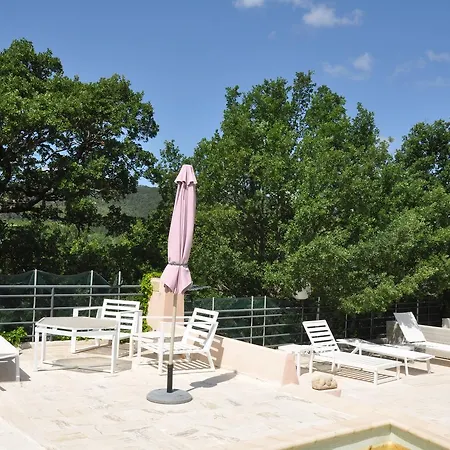 Le Jas Du Colombier Hébergement de vacances