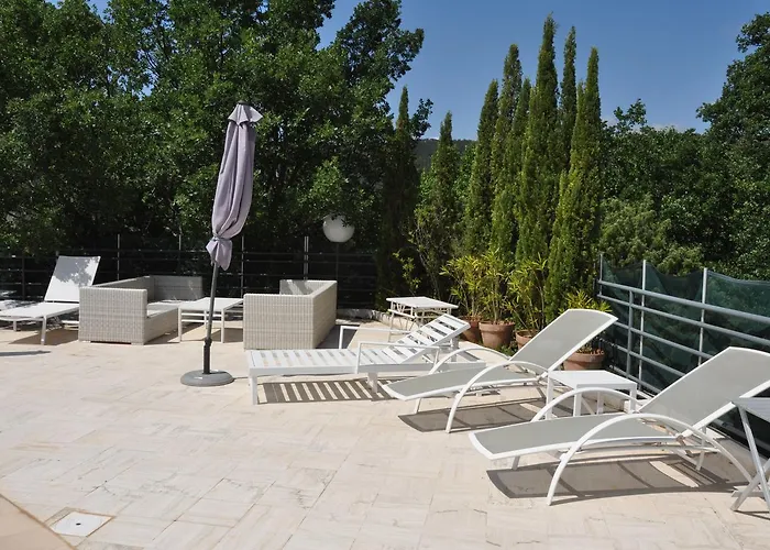 Le Jas Du Colombier Affittacamere 4*